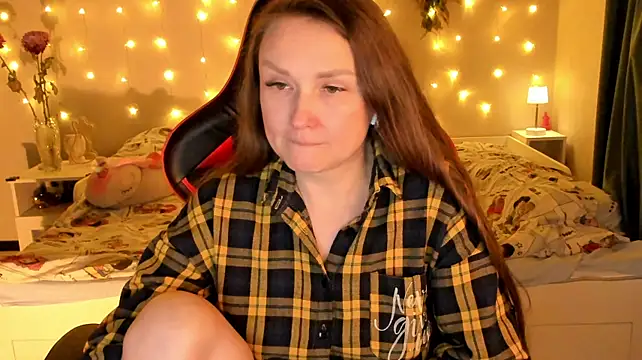 Desperatehousewife__ - DILDO IN PUSSY+TOY CONTROL