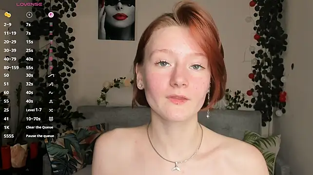 LallyLally_ - oil tits