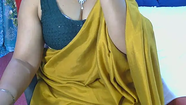 Mallu_Manisha