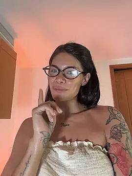 SiennaLuvs - RIDE U BACK SPREAD ASS BOTH HANDS