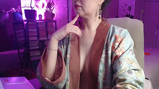 Koreanowner - Make me bLUSH