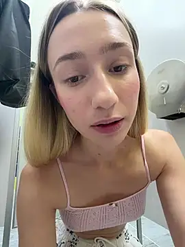Lia-see-ya - Show my cute panties under pants 🫢