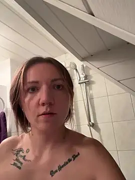 Nature_Melina - dildo blowjob