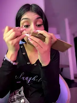 Nicolle_Quiintero - Flash Pussy
