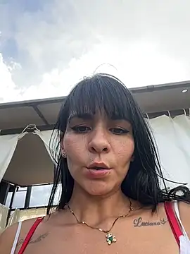 LuxeBrunetteXXX - FINGERING PUSSY HARDER