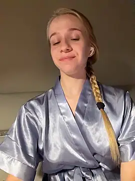 SEXY_CUMMING - playing with a dildo pussy