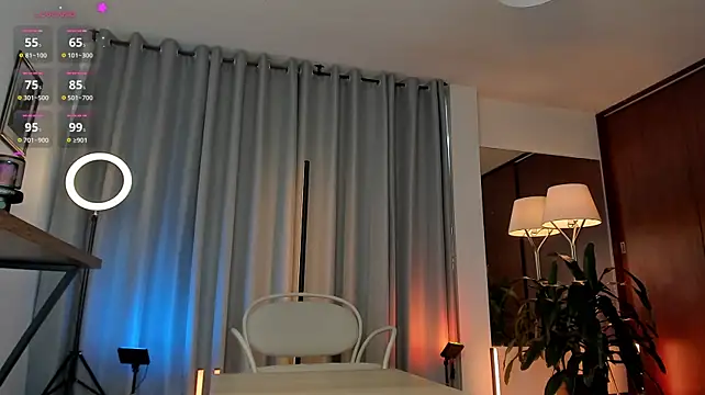 Karinnixx - Play domi inside my pussy