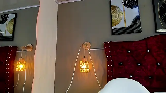 Angela_nix - I spank my ass hard 😈