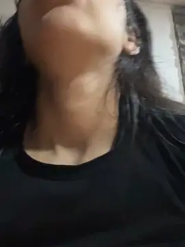 Ninnfa - Saco leche de mis tetas