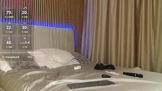 Halie_May - my kitty needs your fingers!