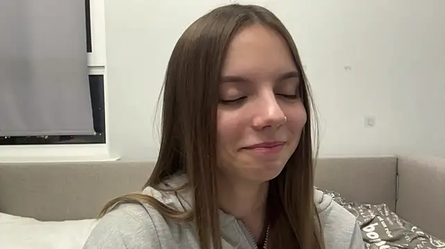 LisaPorse - show color panties