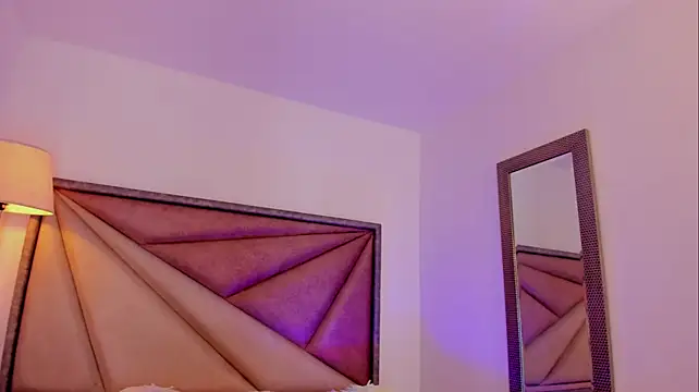 FaloonRoussel - Striptease + play boobs 🔥