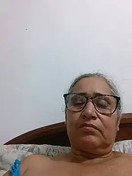 _candi - Panty en el pussy