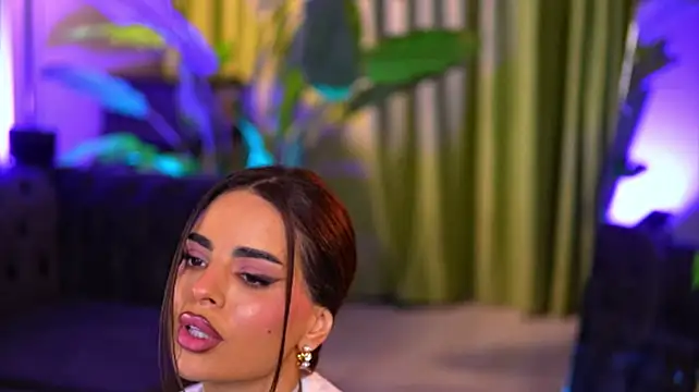 Arabian_Rose - Slow Striptease 🥵