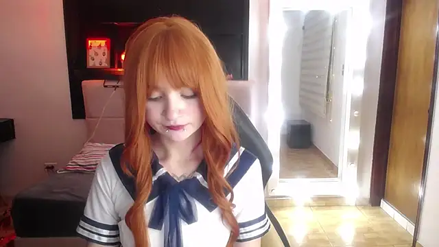 _Charlotte_Collins_ - show my tits