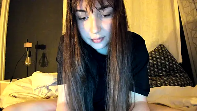 Lynylou - Show with ass