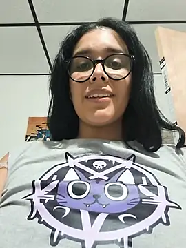 Annya-sweet - Annya gets an anal plug in the kitchen