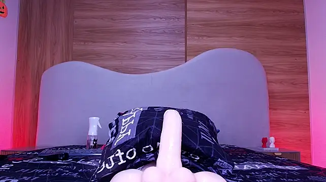 Mia_stanfort - ride front