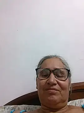 _candi - Panty en el pussy