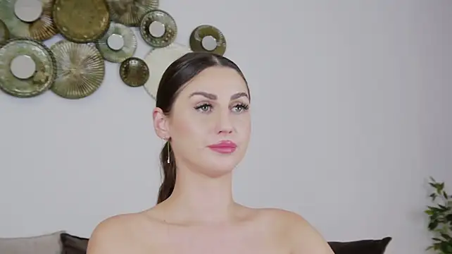 BelovedKhlloee - finger my sweet pussy