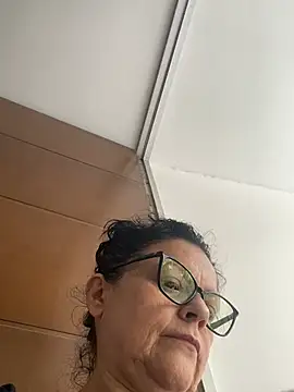 Sharongirl07 - Waterfall squirt