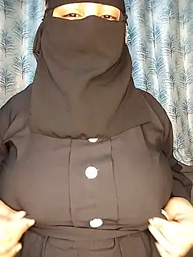 Tere_naseeb - Remove burqa