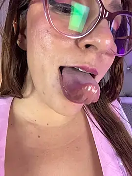 Naughty_flower18 - blowjob and milk in my face