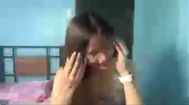 Daphniie - Lick finger while looking at you