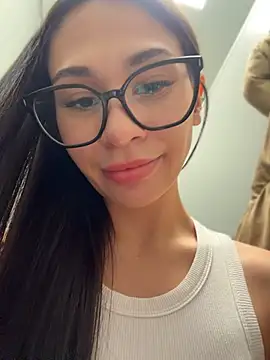 Aria51 - play with boobs in front people onSTREET