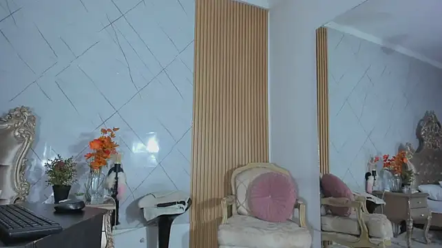 SaraDreamsss - use dildo to fuck me in doggy