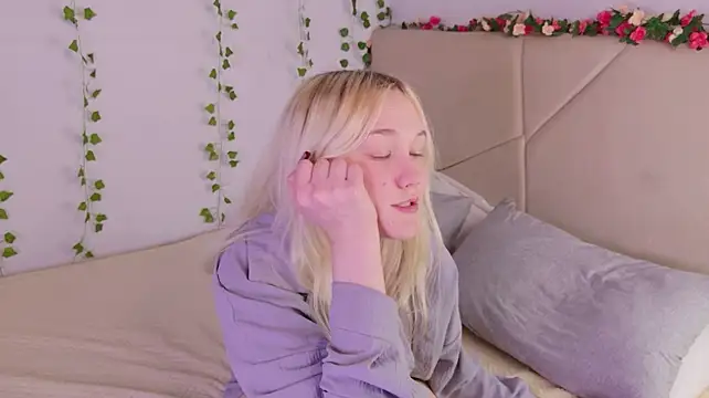 Lil_Suzy - lick my fingers