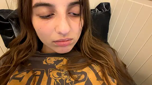 ActaedCottage - Squeeze my boob