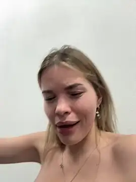 SMELLSEX - SQUIRT ON A SCHOOL GUARD DURING LESSON💦