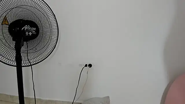 Zoenova18_jj - cum in pussy