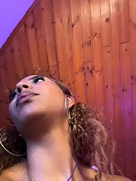 Tiana_prettyy - Get on all fours, honey