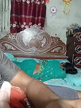 Cute_Couple59