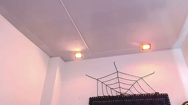 Juliieta_gray - plug anal 🍑