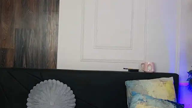 IrinaDembrovski - 🍑1 min control toy🍑