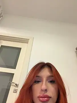 Atomikitten - slooppyy blowjobb🙈