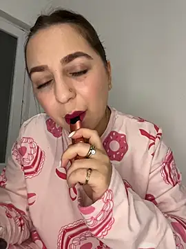 XLexi - Pussy close up