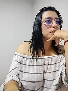 Alix_bay - Touching boobs ❤