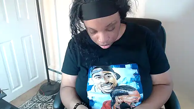 Sexymona1218 - OIL ASS