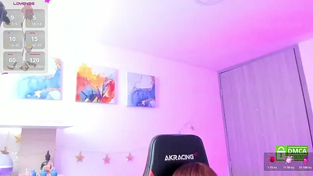LindaSilverstone - 🌸Boobs+ spanks x5 +suck dildo🌸