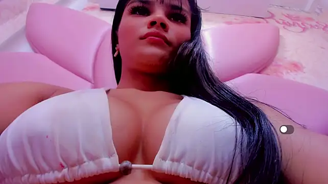Sami_milk - Pinchi nipples 💦🔥