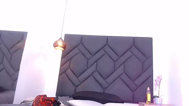 Miia_ferrarii - Naked