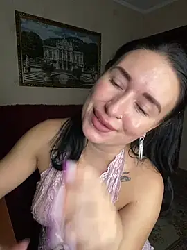 Roxana_Bell - 2 fingers in my pussy