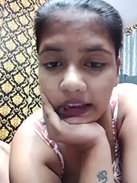 Hot_desi_bb2 - Full nude face pussy