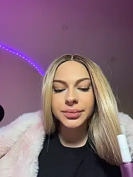 DollyRuby - squirt show