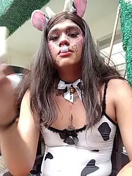 Lilit_doll_ - Kiss me friend