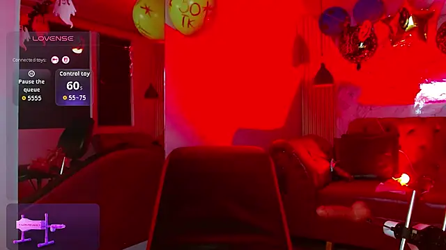 Eve_Bennett - Oil boobs + Control lush 3min